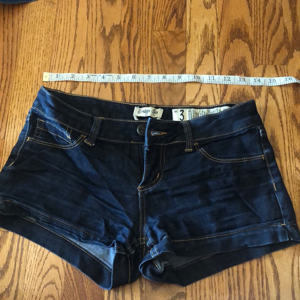 Indigo Rein shorts size 3